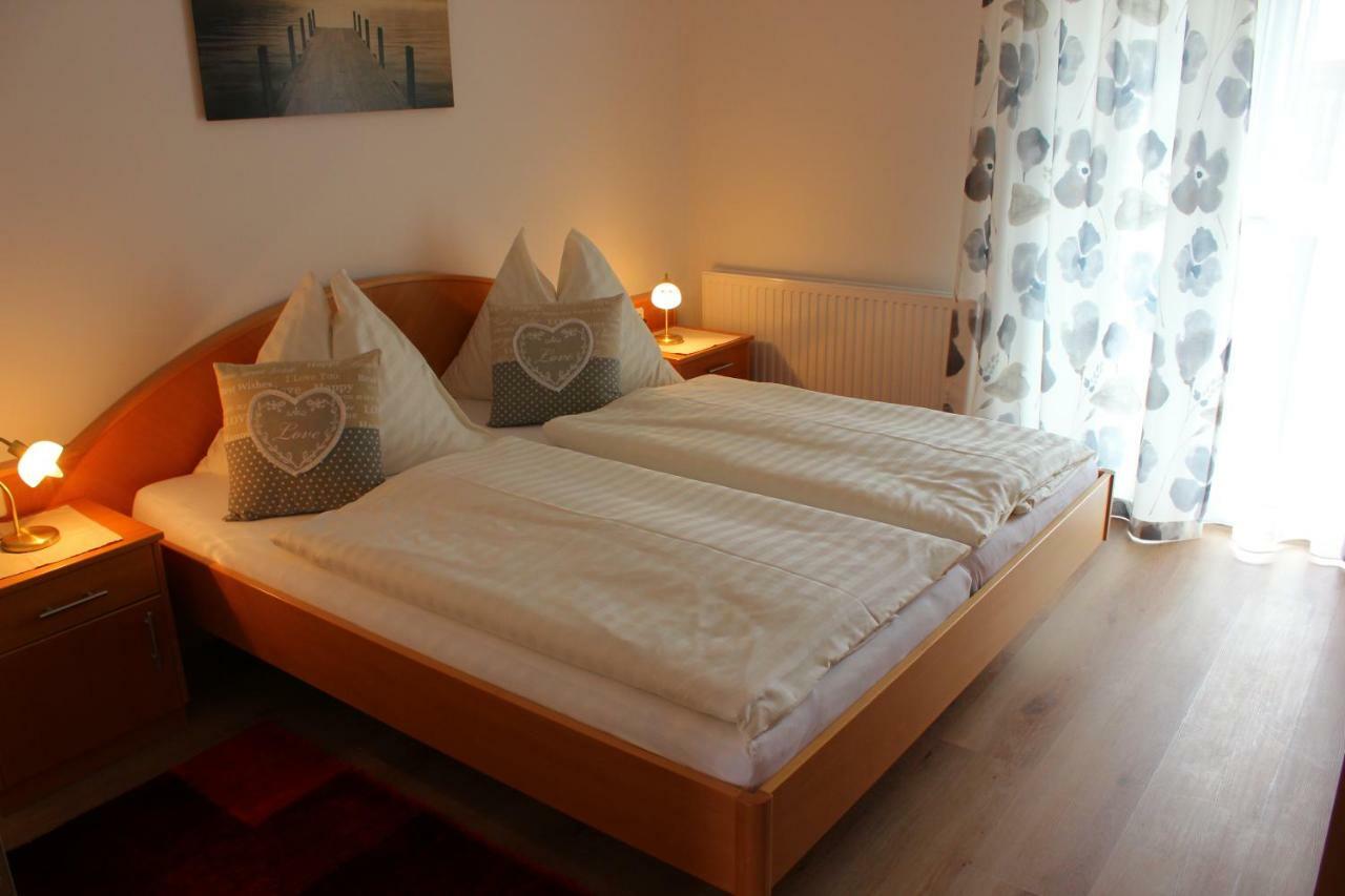 Hotel Kusternighof Velden am Wörthersee Esterno foto