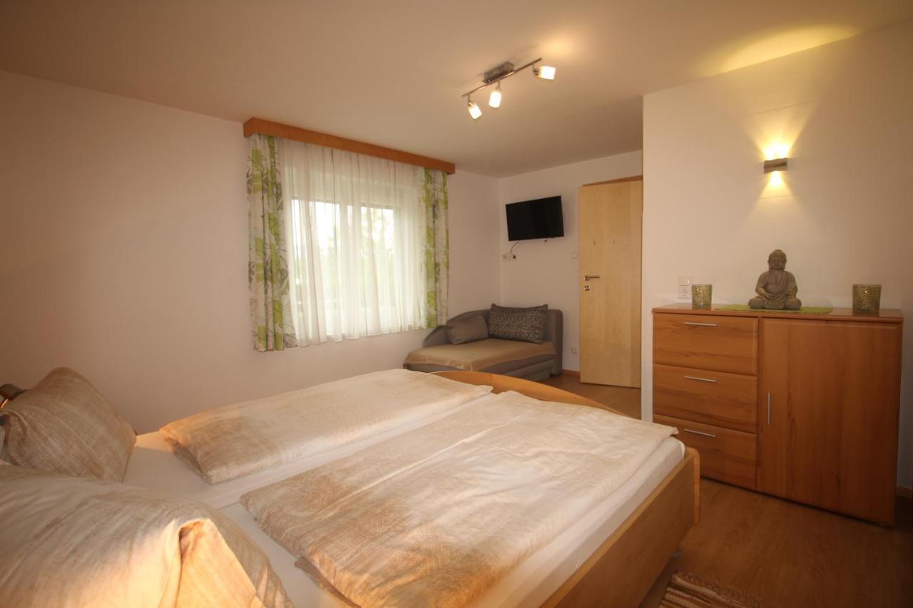 Hotel Kusternighof Velden am Wörthersee Esterno foto